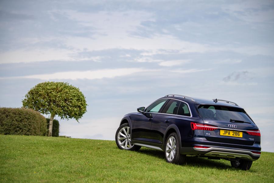  Audi A6 50 TDI Allroad Quattro 2019 года  (UK) (фото 4 из 40)